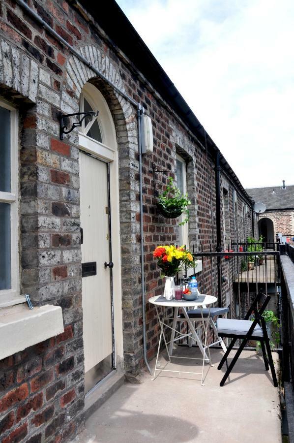 エディンバラStylish Flat In 1860'S Listed Buildingアパートメント エクステリア 写真